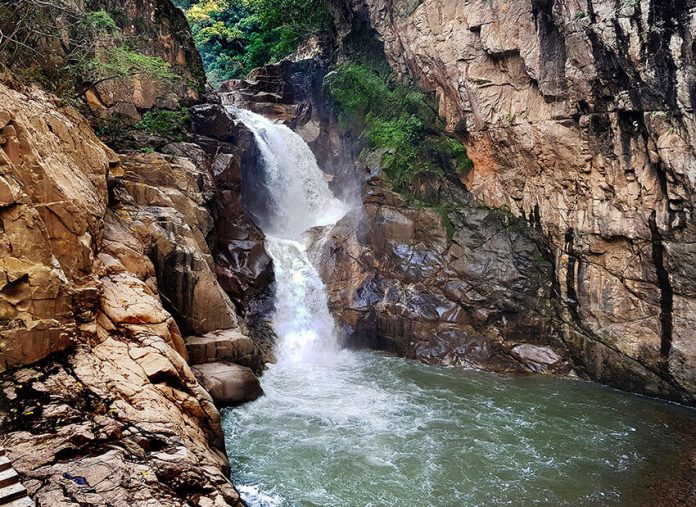 Even with the water park constructed around it in later years, El Salto Cascade still retains much of its natural beauty.