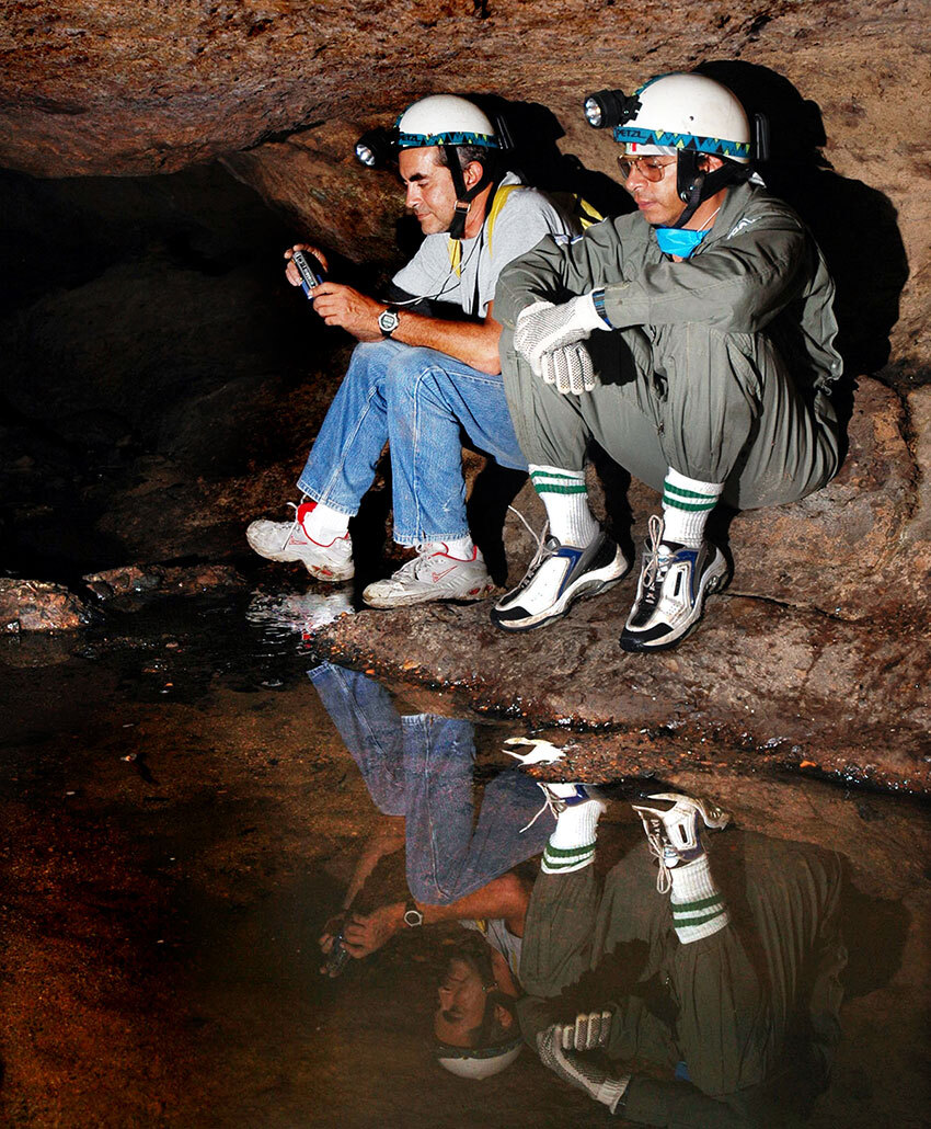 Histoplasmosis spores can travel long distances, even in very wet caves.