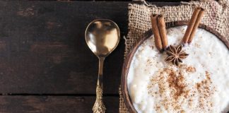 Arroz con leche can be made quickly with leftover rice, but many swear using freshly cooked rice makes it come out much better.