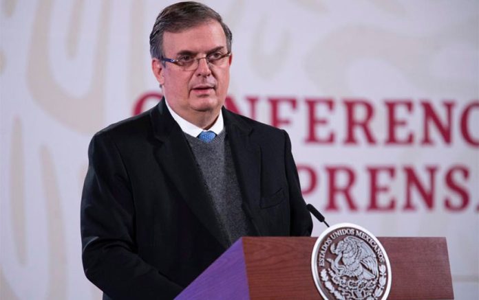 Marcelo Ebrard announces trials plans at the president's press conference.