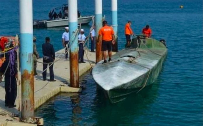 The submersible vessel found off the coast of Oaxaca.