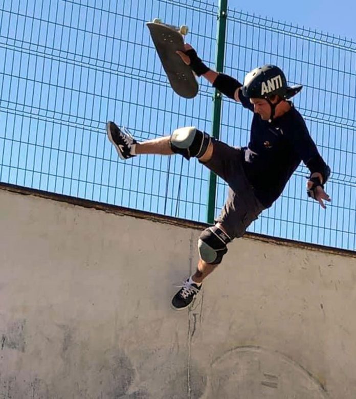 Luigi Medina rediscovered skateboarding in his 40s. He's now on a mission to popularize Mexico's skateboard parks.