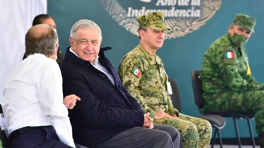 López Obrador at one of several weekend meetings during a tour in the north.