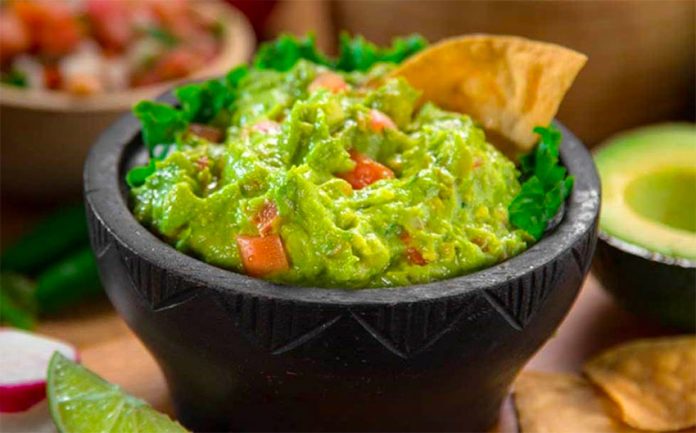 Super Bowl guacamole is good for Mexico's avocado growers.