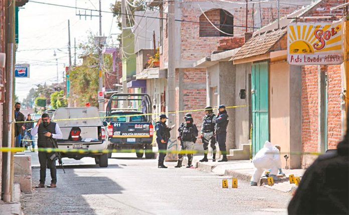 The murder scene in Juventino Rosas on Tuesday.