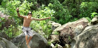 At Villa Felicidad, the waters of Río de las Ánimas are clean and refreshing.