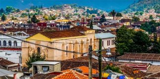 San Juan Cancuc: no vaccine, please.