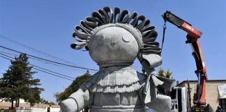 The statue of the María doll