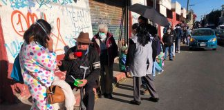 Seniors line up for vaccination in Mexico City.