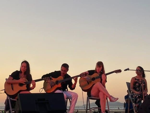 This year's virtual concert will feature the Grammy-winning duo Rodrigo y Gabriela.