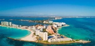 Low hotel occupancy is predicted in Cancún this weekend.