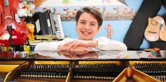 Alexander Vivero: music is his passion.