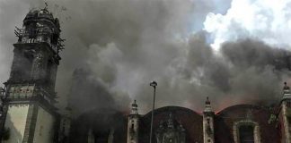 A fire at the Santa Veracruz church last August.