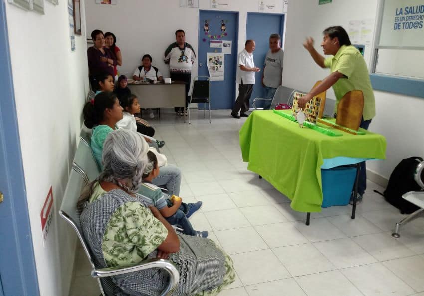 Ledezma performing at a rural hospital (pre-pandemic) in Puebla.