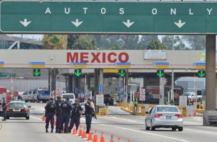 All of Mexico's northern border checkpoints will be open to nonessential traffic except those in Chihuahua.