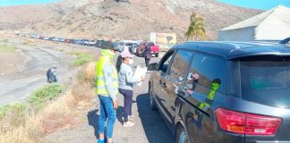 Hordes of tourists arrived at Mexico's beaches on the weekend for the Holy Week vacation period.