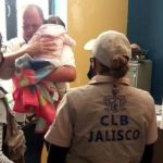 1-year-old Julia Isabella Villaseñor is reunited with her grandfather.