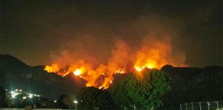 The fire Monday night in Tepoztlán.