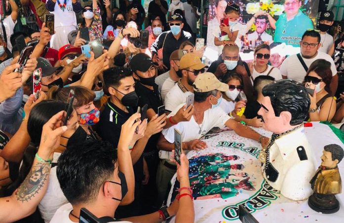 Despite Covid-19, worshippers of the outlaw saint Jesús Malverde flocked to his chapel in Culiacán, Sinaloa to pay their respects.