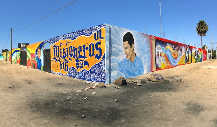 Rogelio Santos mural