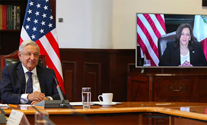 López Obrador and Harris during Friday's meeting.