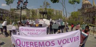 displaced people at a protest in Guadalajara