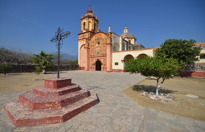 Church mission at Concá, Querétaro