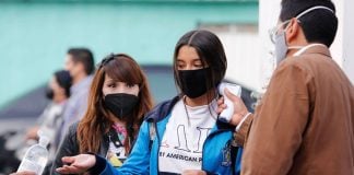 Kids returning to in person classes in mexico city