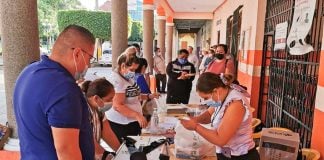 Voting in Aguililla, Michoacan
