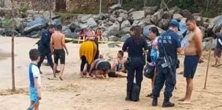 Rescue workers attempt to resuscitate the victim at Chacala beach.