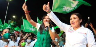 Merari, right, during her successful campaign for mayor after she took over for her late husband.