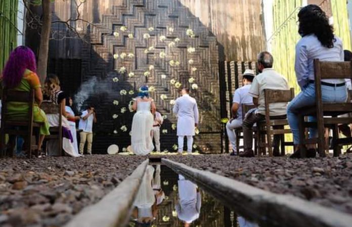 small Zapotec wedding ceremony in Oaxaca