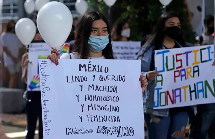 Protestors in Guadalajara demanding justice for LGBTQ+ activist Jonathan Santos