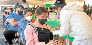 An IMF expert said Mexico's growing vaccination rate will quicken the recovery.