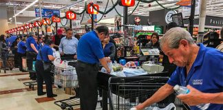 The baggers are coming back at Walmart.
