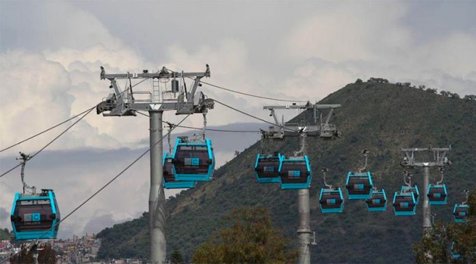 Mexico City's busy cable car system.