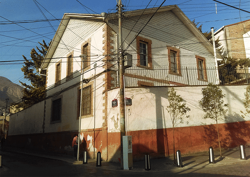 English-style house in the historic center of Pachuca.