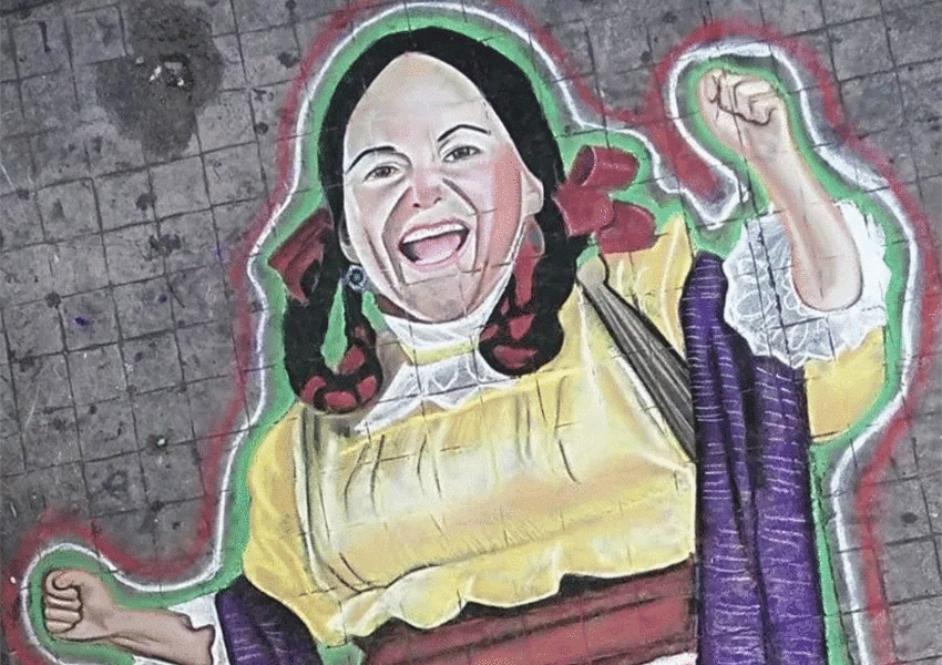 Chalk drawing of La India María.
