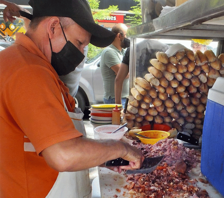 “Los Güeros” street food establishment in Guadalajara