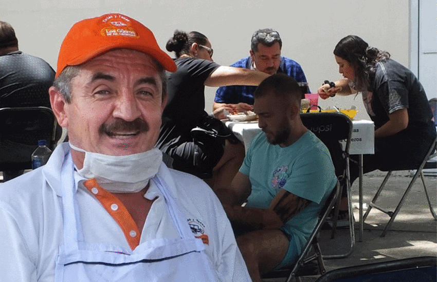 Owner of “Los Güeros” street food establishment in Guadalajara