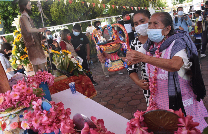 Cofradía ceremony in Izúcar de Matamoros, Puebla