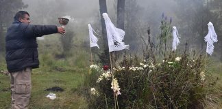 granicero closes the Canicula ritual