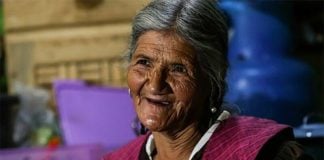 Doña Victoria was introduced to Amazon's virtual assistant.