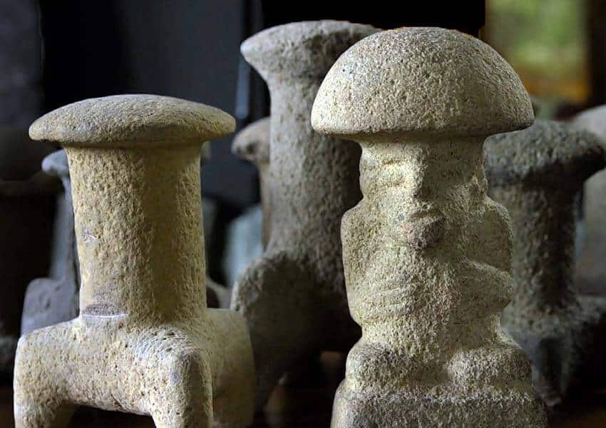 Mayan mushroom carvings