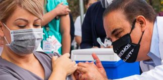 A vaccination center in Nuevo León