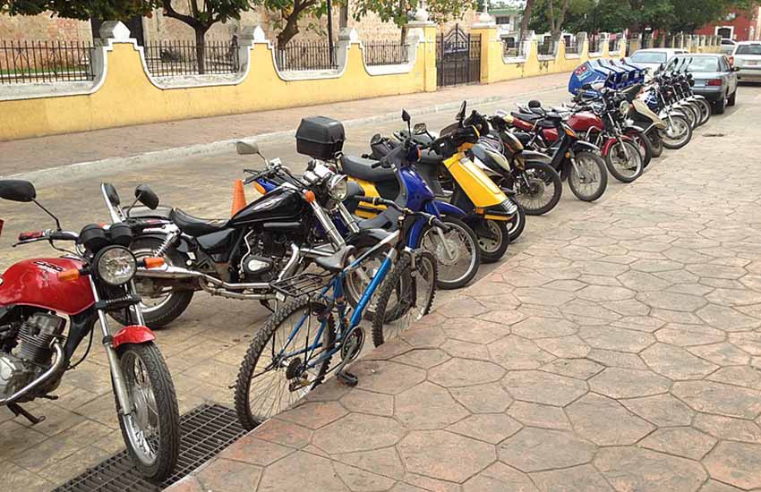 Parked motorcycles in Valladolid, Yucatán