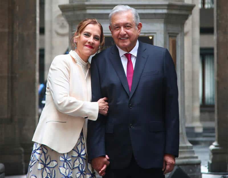 López Obrador and his wife, Beatriz Gutiérrez