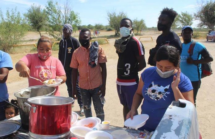 feeding Haitian migrants in Ciudad Acuña