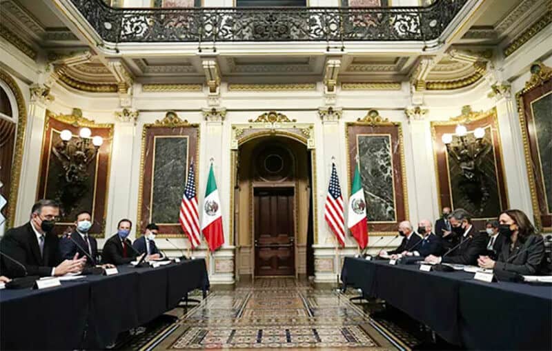 The Mexico and US delegations at Thursday's high-level talks in Washington.