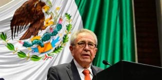 Jorge Alcocer appears before the Chamber of Deputies on Monday.